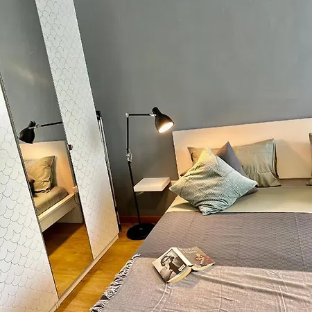 Cozy Apartment 3 Km Away From Duomo Milan Exterior photo